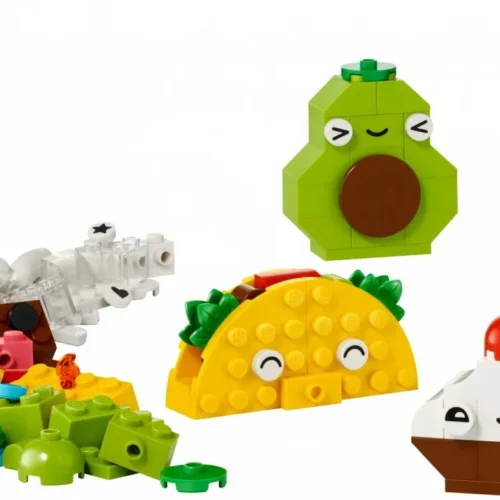 Alternative view of LEGO SPIDEY 11198 Spin and Electro Dinosaur Vehicle Chase