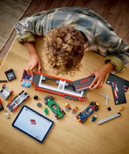 LEGO Bricks City 60445 F1 Truck with RB20 & AMR 24 F1 Cars