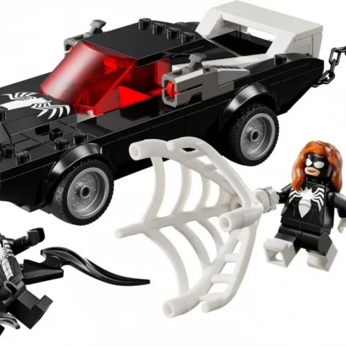 Alternative view of LEGO Spider-Man vs. Venom Mus cle Car