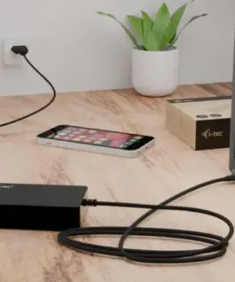 Alternative view of i-tec универсално зарядно USB-C PD 3.1 140W