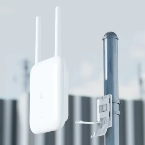 Alternative view of UBIQUITI Access Point U7-Outdoor
