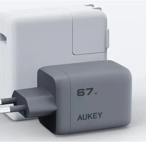 AUKEY Comet Mix 3 мрежово зарядно 67W 3xUSB PA-C3