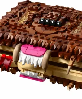 Alternative view of LEGO Klocki Harry Potter 76449 Potworna księga potworów z zębami