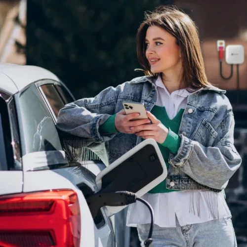 Alternative view of Defenzo Wallbox home AC11 SMART