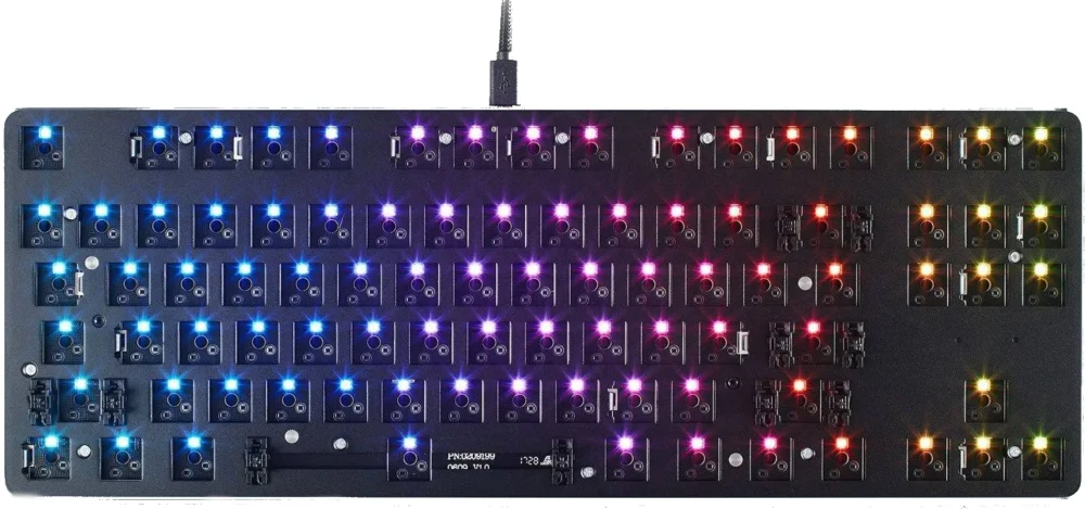 Геймърска механична клавиатура основа Glorious RGB GMMK TKL ISO