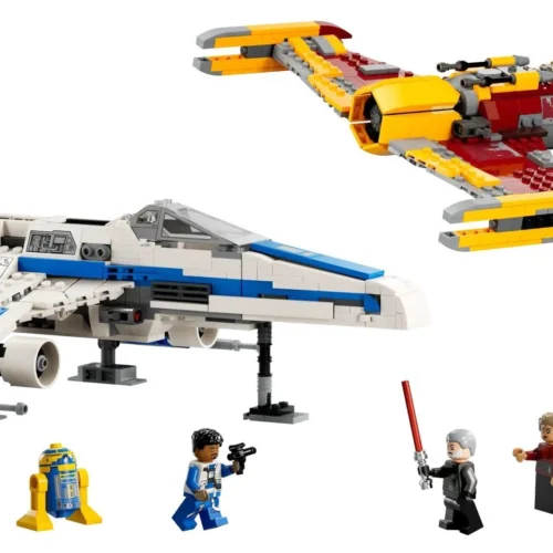 Alternative view of LEGO Star Wars - New Republic E-Wing vs. Shin Hatirsquo;s Starfighter - 75364