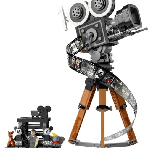 Alternative view of LEGO Disney - Walt Disney Tribute Camera - 43230