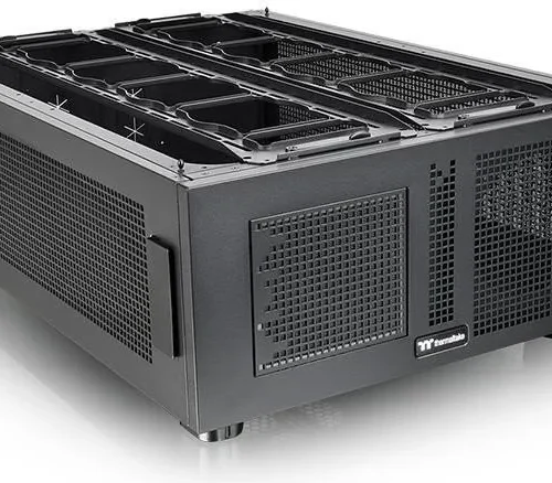 Alternative view of Thermaltake Компютър case Thermaltake Core P200