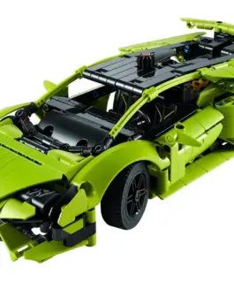 Alternative view of LEGO Technic - Lamborghini Huracan Tecnica - 42161