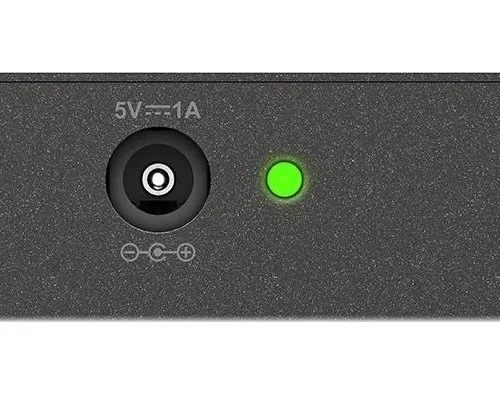 Суич D-Link DGS-105/E
