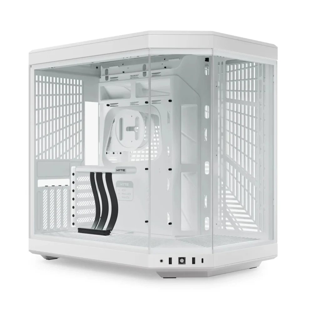 Кутия за компютър HYTE Y70 Tempered Glass White