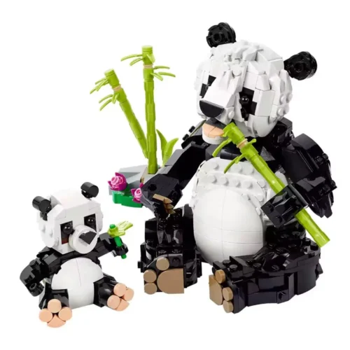 Alternative view of LEGO Creator Wild Animals - Panda Family, 31165