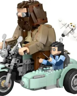 Alternative view of LEGO Harry Potter Hagrid and Harry's Motorcycle Ride - 76443