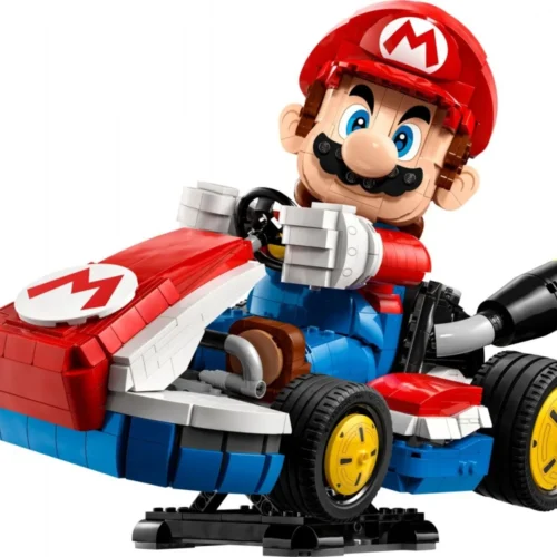 Alternative view of LEGO Bricks Super Mario 72037 Mario Kart Mario and Standard Kart