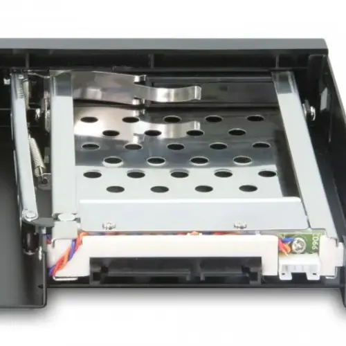 Alternative view of Чекмедже Delock 3.5Prime;, За 1 x 2.5Prime; SATA HDD / SSD, Черен