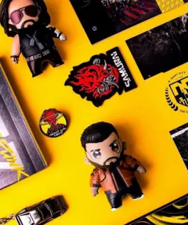 Alternative view of Cenega Merch Hanging Figurine Cyberpunk 2077 - V-Male