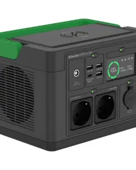 Alternative view of APC PPS330-GR OffGrid Porta Power Station 330