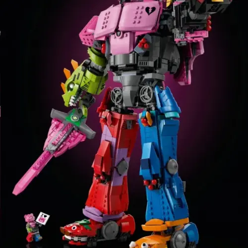 Alternative view of LEGO Fortnite 77078 Mecha Team Leader