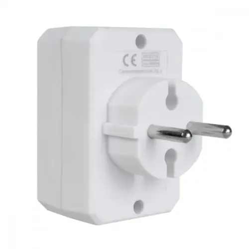 Alternative view of Maclean Triple electrical socket MCE212