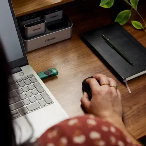 Alternative view of Kingston Pendrive Data Traveler DuoG2 128GB USB-A/USB-C 3.2 Gen1