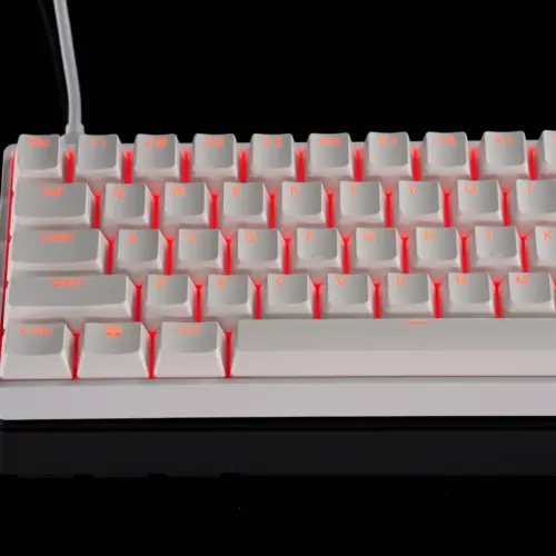 Madlions професионална геймърска механична клавиатура Professional Gaming Mechanical Keyboard FIRE 68 RGB – 8K