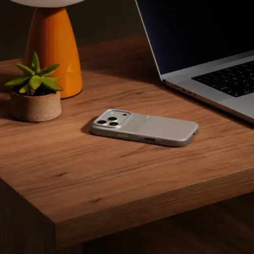 Alternative view of Apple Beats iPhone 17 Pro Rugged Case with MagSafe and Camera Control - Alpine сив