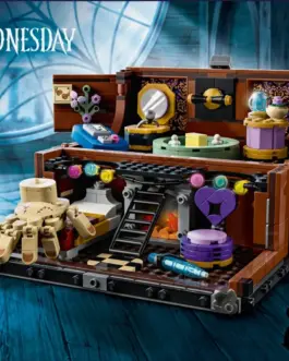 Alternative view of LEGO Klocki Wednesday 76785 Mieszkanie Rączki