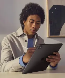 Apple iPad Pro 13 inches Wi-Fi 2 TB Standard glass – Space черен