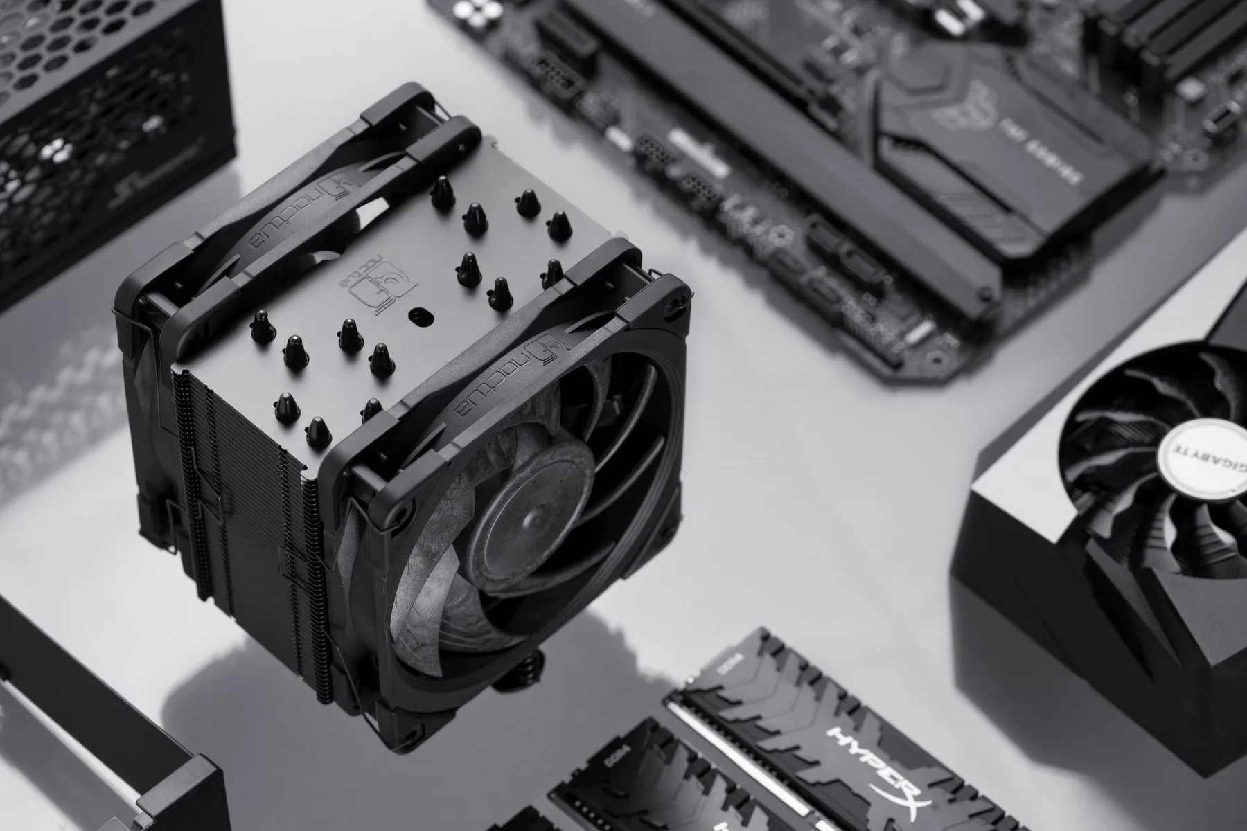 Noctua охладител CPU Cooler NH-U12A chromax.black Dual Fans - LGA1700/2066/1200/AMD - Image 50