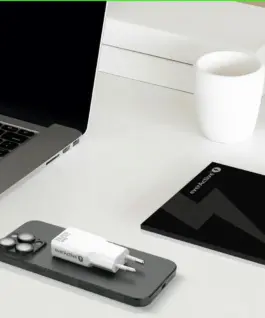 everActive зарядно SUPER SLIM QC 3 .0 SC-340Q
