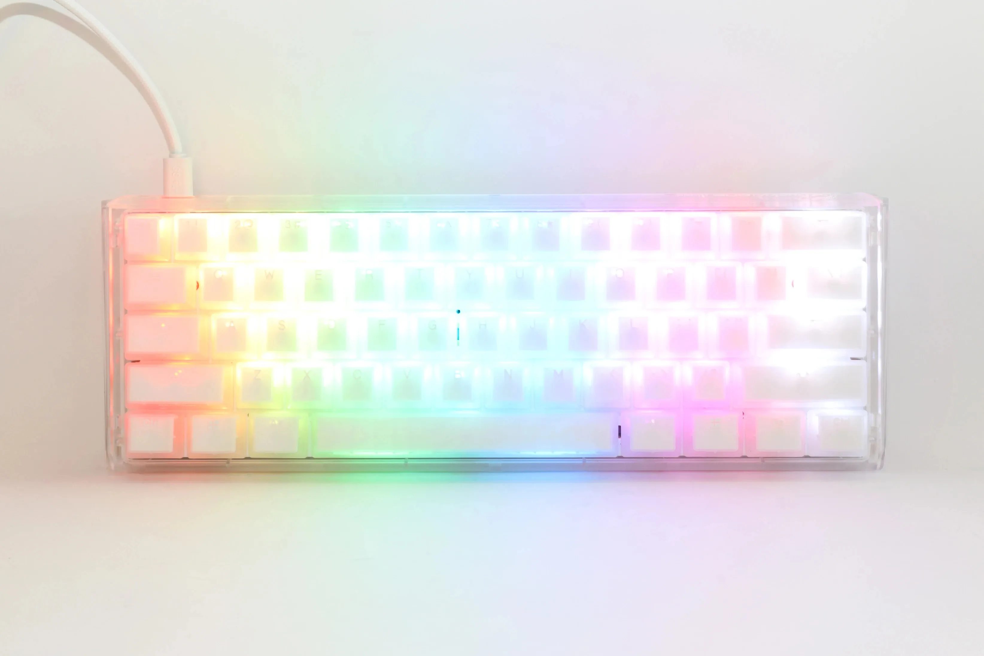 Ducky професионална геймърска механична клавиатура Professional Gaming Mechanical Keyboard One 3 Mini Aura White - Cherry MX RGB Brown