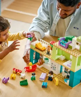LEGO Blocks DUPLO 10470 Modern Family Home 3-in-1 with Figures