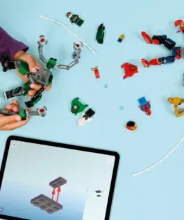 Alternative view of LEGO Blocks Super Heroes 76338 Mech Battle: Spider-Man vs. Doc Ock