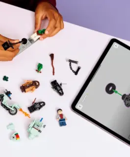 Alternative view of LEGO Blocks Harry Potter 76459 Hagrid and Harrys Privet Drive Escape