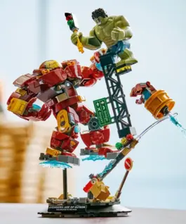 LEGO Blocks Super Heroes 76343 Epic Battle: Hulkbuster vs. The Hulk