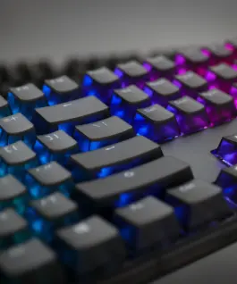 Ducky професионална геймърска механична клавиатура Professional Gaming Mechanical Keyboard One 3 Aura Black – Cherry MX RGB Brown Switches