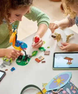 LEGO Bricks Disney 43290 Kevin & Dug