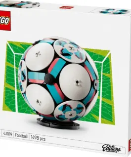 Alternative view of LEGO LEGO Editions 43019 Soccer Ball