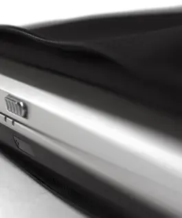 Alternative view of DICOTA PerfectSkin 17.3