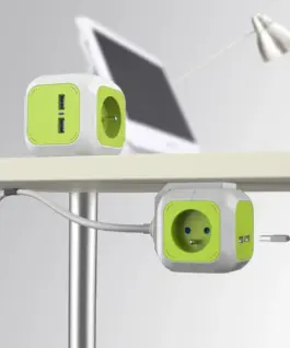 Alternative view of GreenBlue MagicCube quad current socket, 2 usb inputs 1,4m GB118