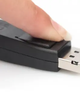 Digitus кабел за връзка Displayport 8K 30Hz UHD Typ DP/DP M/M черен