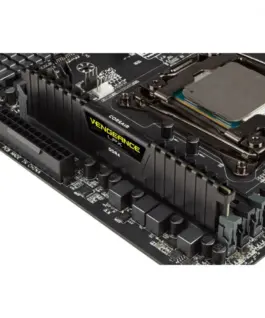 Corsair памет DDR4 Vengeance LPX 16GB/3000
