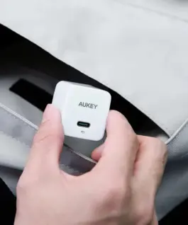AUKEY Mini mains зарядно PA-Y20S бял 1xUSB-C 20W PD Power Delivery