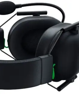Razer черенShark V2 X слушалки