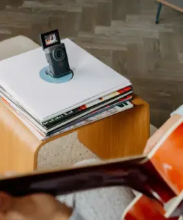 Alternative view of Canon Zaawansowany комплект do vlogowania PowerShot V10 Advanced Vlogging srebrny 5946C005