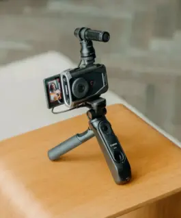 Alternative view of Canon Zaawansowany комплект do vlogowania PowerShot V10 Advanced Vlogging черен 5947C006