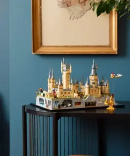 LEGO Harry Potter 76419 Klocki Zamek Hogwart i błonia