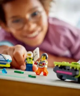 LEGO Klocki City 60415 Pościg radiowozu za muscle carem