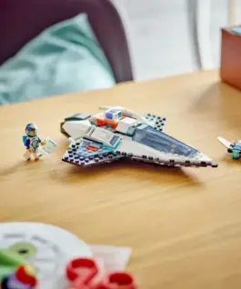 Alternative view of LEGO Klocki City 60430 Statek międzygwiezdny