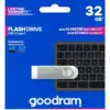 GOODRAM Pendrive UNO3 32GB USB 3.2 Gen1 silver